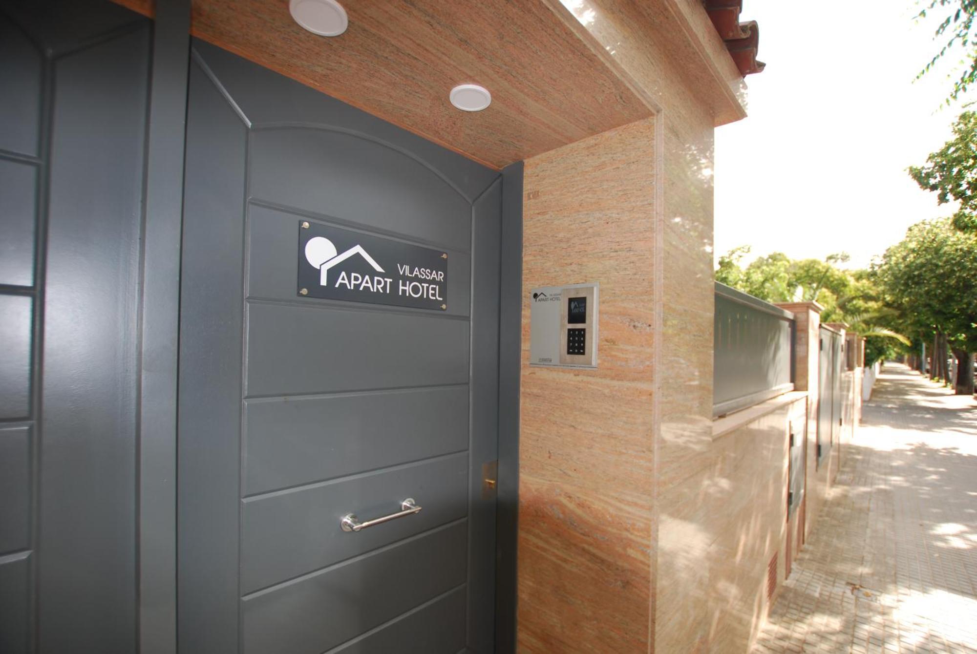 Aparthotel Vilassar Vilassar De Mar Exterior photo